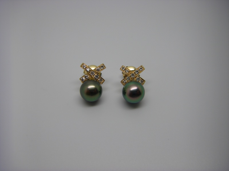 Boucles d'oreille Or rose diamants et perles de tahiti Imgp0110