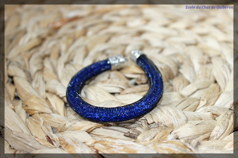 Les bracelets...100% Fait-main, au profit de l'ECQ! Img_2026