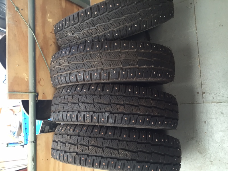 Set of 4 x Michelin studded Snow / Ice tires 185 r14, for Brazilian Camper. £100 Img_2810