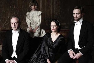 The childhood of a leader (click here) 2a10