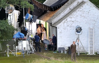 NEWS & PICS FROM ON LOCATION IN GREYABBEY 4910
