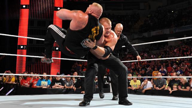 تحميل حلقة مصارعة WWE RAW 22.6.2015 مترجمة Lw8sk710