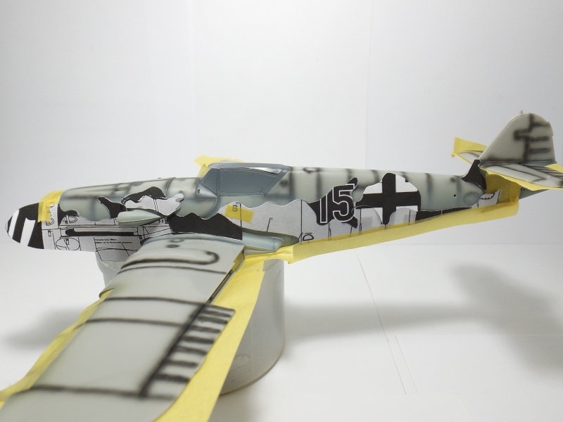 MESSERSCHMITT Bf 109 K-4 AU 1/32 Dscf2025