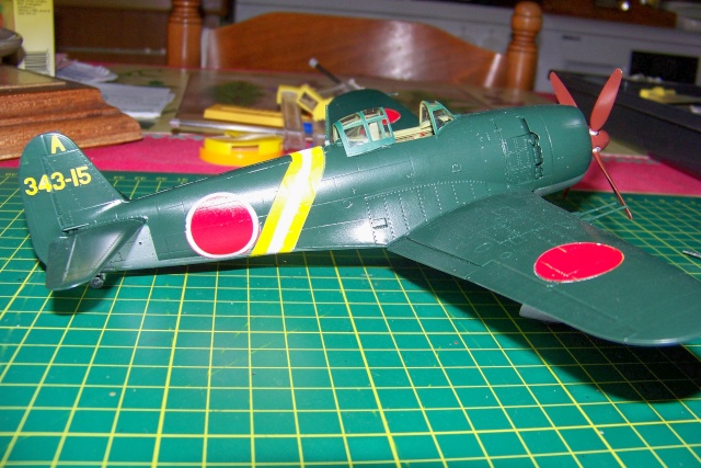 1/48 N1K2-J Shiden KAI Hasegawa (fini mais bof )Hasegawa 100_9917