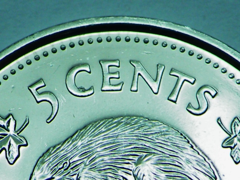 2015 - Éclat de Coin dans C de Cents (Die Chips on C of Cents) Dscf1813