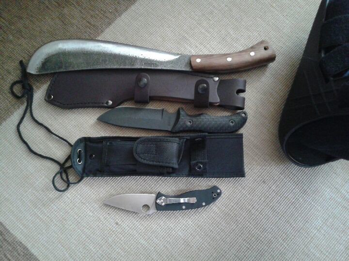 à défaut, des joujoux ... condor, schrade et spyderco + tests 3_cout14