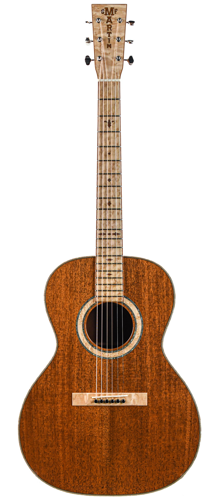 une bien belle petite MARTIN mahogany CS 722