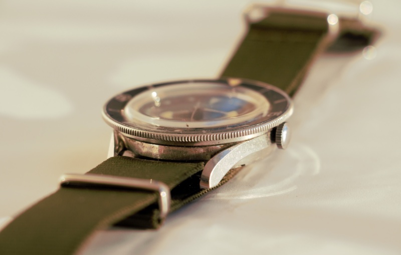Gruen precision diver 7012a10