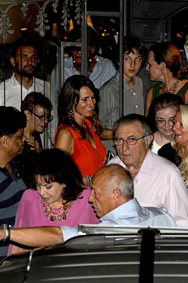 George Clooney and wife Amal take family out to dinner 14 july Cc311