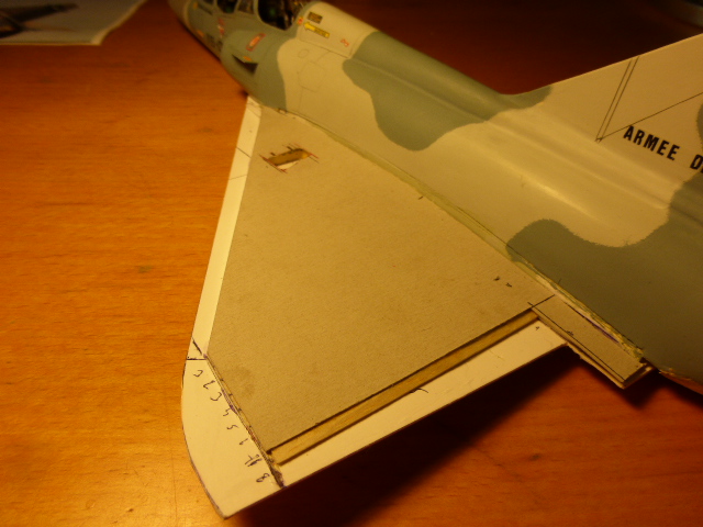 Mirage 2000B ech 1/32 réalis" en bois et carton - Page 3 2015-037