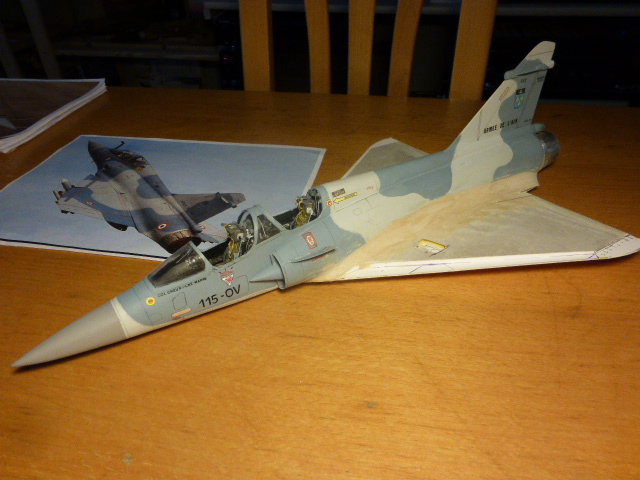 Mirage 2000B ech 1/32 réalis" en bois et carton - Page 3 2015-039