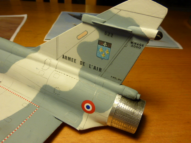 Mirage 2000B ech 1/32 réalis" en bois et carton - Page 3 2015-053