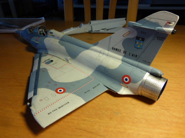 mirage 2000 - Mirage 2000B ech 1/32 réalis" en bois et carton - Page 4 2015-067