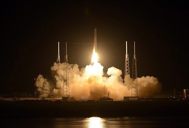 SpaceX Roketi Fırlatıldı Zarnej10