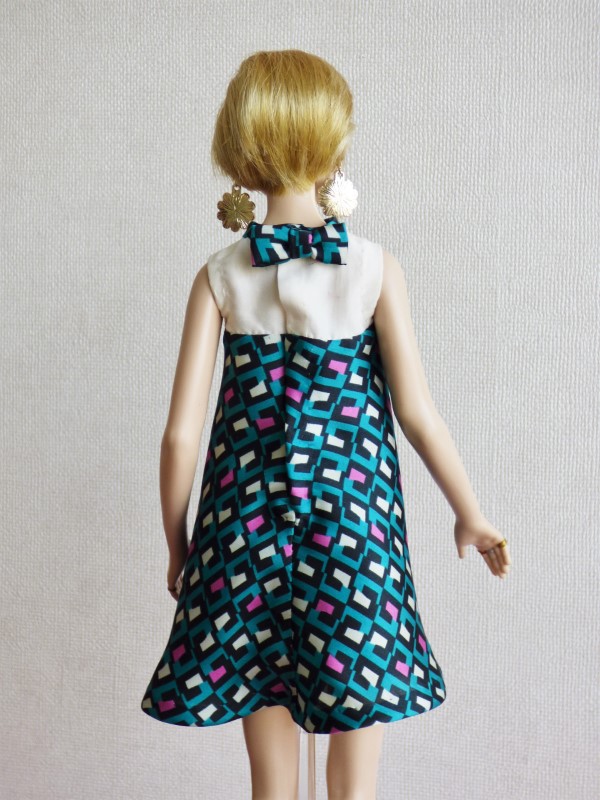 THIBA COUTURE : Robe sixties pour fashion dolls 16" (p. 2) - Page 2 04_twi10