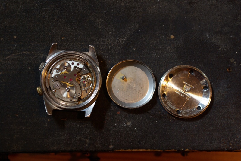 Tissot sonorous 2110, pas étanche du tout Imgp1511