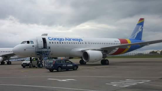 Les avions de la nouvelle compagnie aerienne congolaise *CONGOAIRWAYS* Congo_15