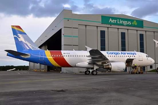 Les avions de la nouvelle compagnie aerienne congolaise *CONGOAIRWAYS* Congo_16