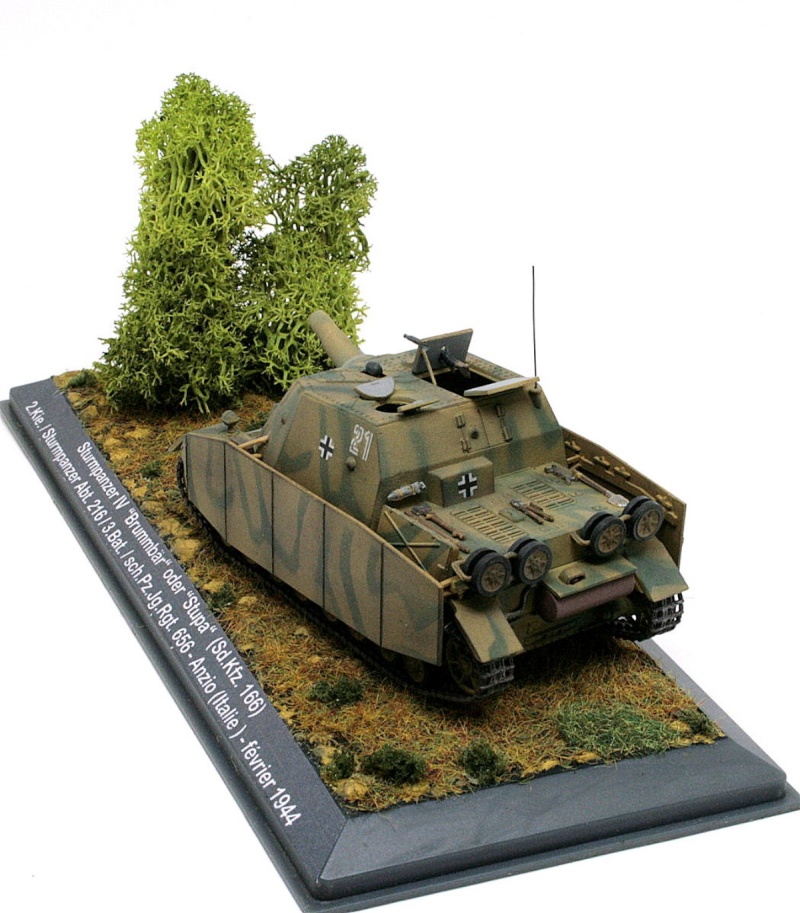 [ESCI-ITALERI]  Sturm Panzer IV  "Stupa"  (Sd.Kfz. 166)  (64) Sdkfz_17