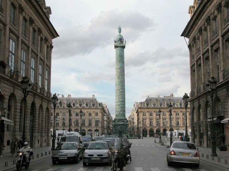 La Place Vendôme Place-10