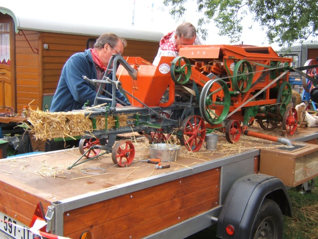 la plus grande exposition de tracteurs dans le nord sec-bois Dscf4650