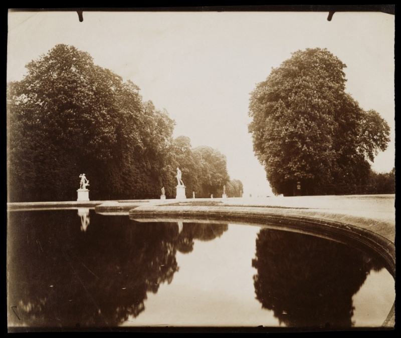 Le château de Saint-Cloud - Page 9 Atget-14