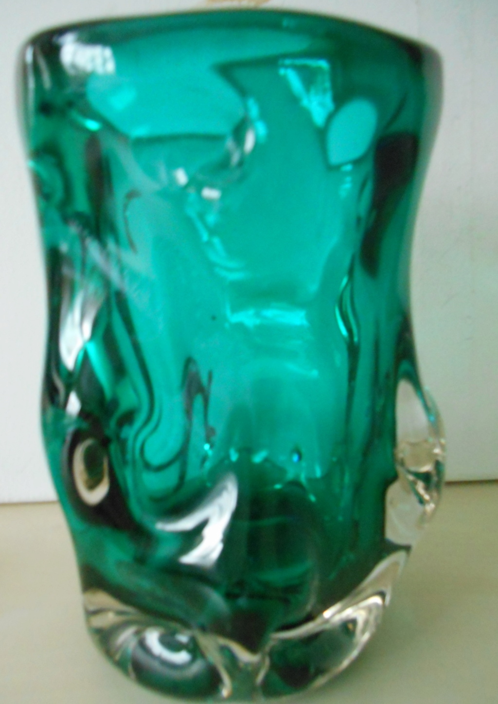 Vintage Teal Green knobbly vase 18 cm h maker please Dscn8612