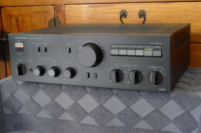 Onkyo Integra Integrated Stereo Amplifier A-8067 (Used) SOLD P1100548