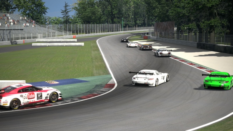 24/07/2015 - Course n°1 - Blancpain GT Series - 2H de Monza Autodr13