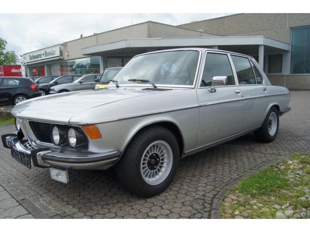 BMW 3.0L si (restauration) W9043720