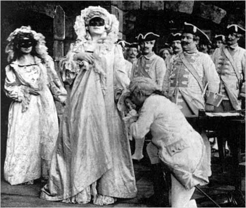Une Aventure Secrète de Marie-Antoinette, avec Yvonne Mirval (Camille Morlhon - 1910) 18815010