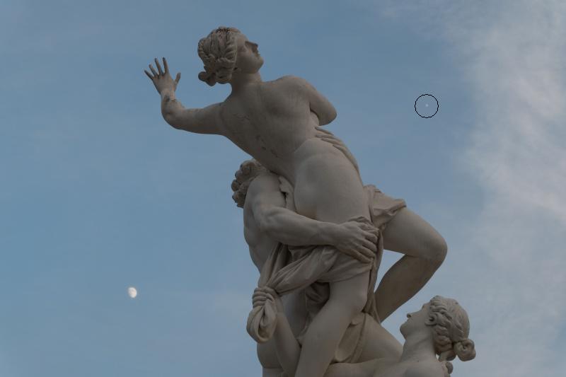 2015: le 27/06 à 21h35 - Lumière étrange dans le ciel - Ovnis à versailles - Yvelines (dép.78) Dscf5810