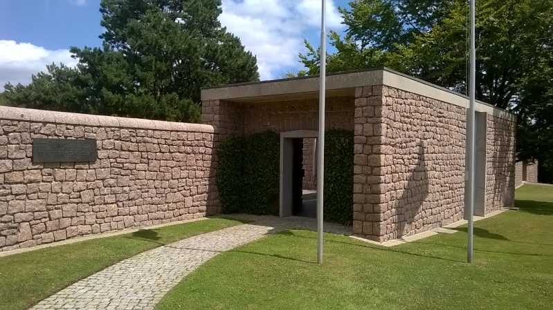  cimetière militaire allemand 39-45  Ploudaniel - Lesneven  Wp_20171