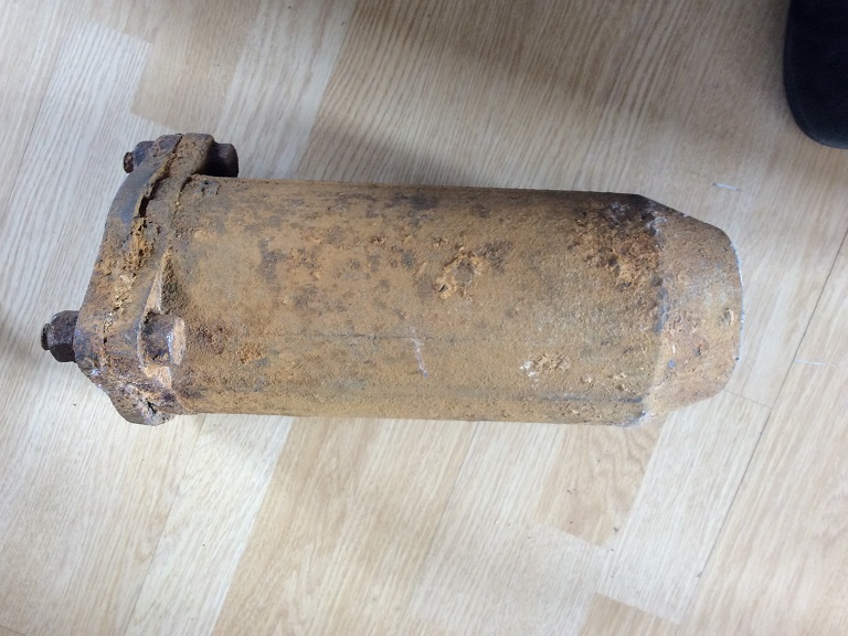 Le mortier Louis-philippe, ses projectiles (bombe à cornes,..)  Img_4011