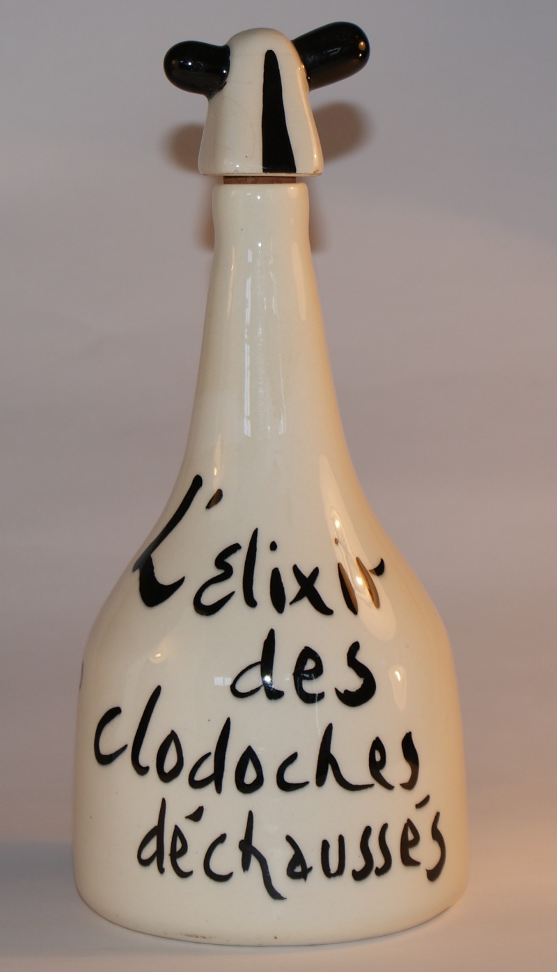 bouteille porcelaine clodoches déchaussés Elix210