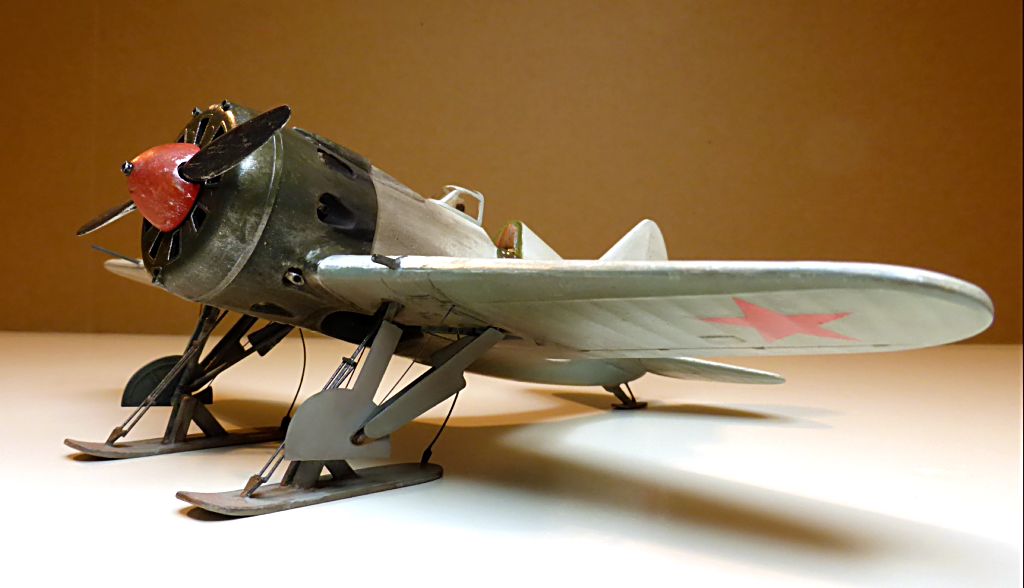 *1/48 - Polikarpov  I-16 type 10 - eduard - FINI - Page 3 Polika77