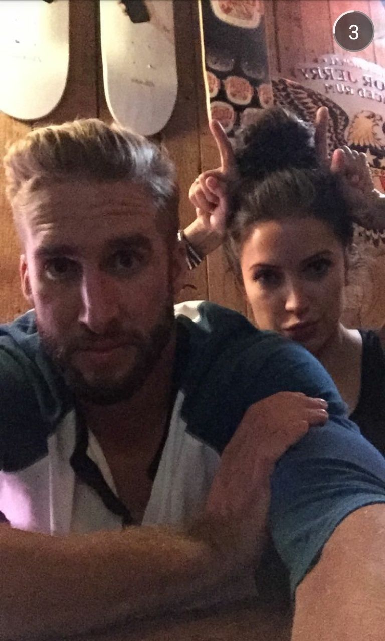 Kaitlyn Bristowe - Shawn Booth - Fan Forum - General Discussion - #2 - Page 13 2015-014