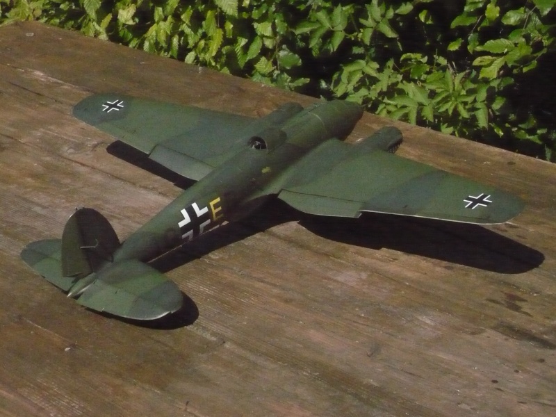 Heinkel He-111 H16 Uffz Hubert-Ludwig Pflaum KG-27 Boelcke Revell 32e - Page 7 P1080822
