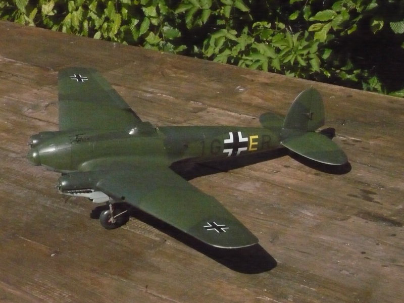 Heinkel He-111 H16 Uffz Hubert-Ludwig Pflaum KG-27 Boelcke Revell 32e - Page 7 P1080823