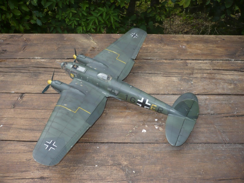Heinkel He-111 H16 Uffz Hubert-Ludwig Pflaum KG-27 Boelcke Revell 32e - Page 9 P1080927