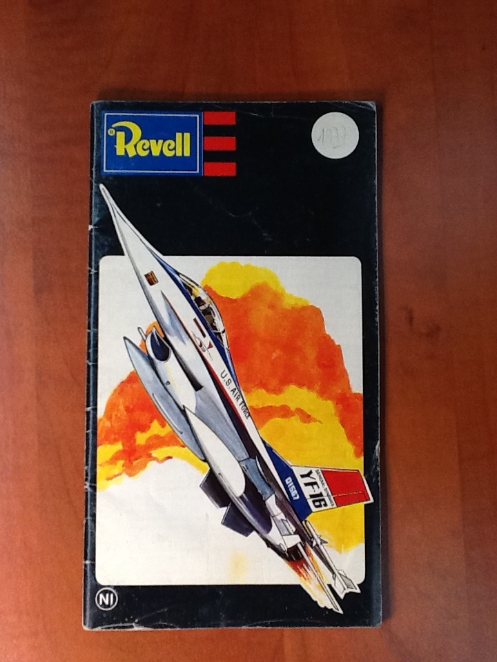 les achats de Jacques - Page 2 Revell18