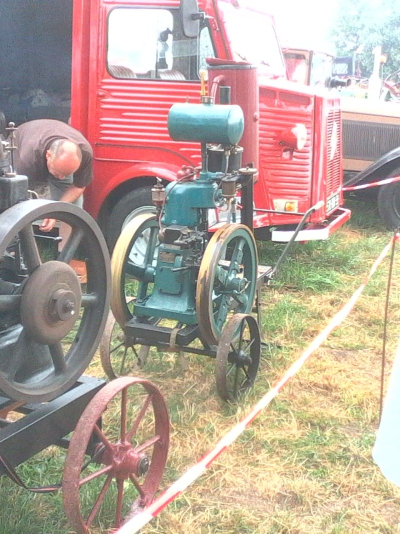 59 SEC-BOIS (Nord) exposition de vieux tracteurs 01611