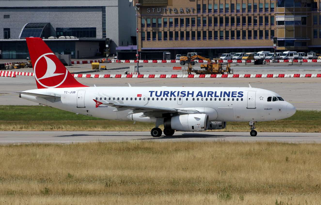 STR 02.08.2015 u.a. 1st visit Vueling 321 mit sharklets und 4U 320 mit sharklets Img_9014