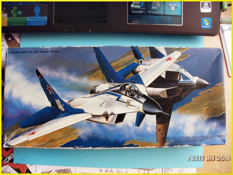 [FUJIMI] MIKOYAN-GOUREVICH  MiG 29 FULCRUM 1/72ème Réf 35115 Apdc0162
