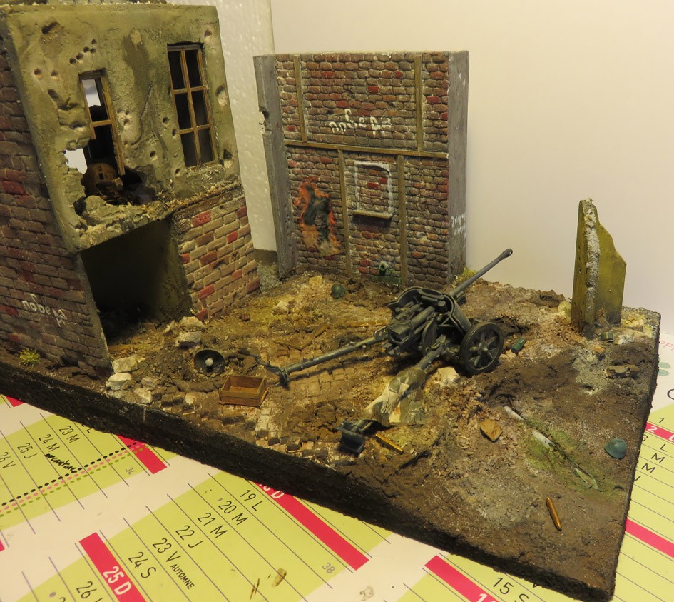 Mur d'usine _ Stalingrad Septembre 42 _ Victoire __1/35 - Page 3 15072712