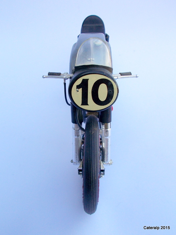 [PROTAR] Mes motos de courses 1/9ème ...  Protar22