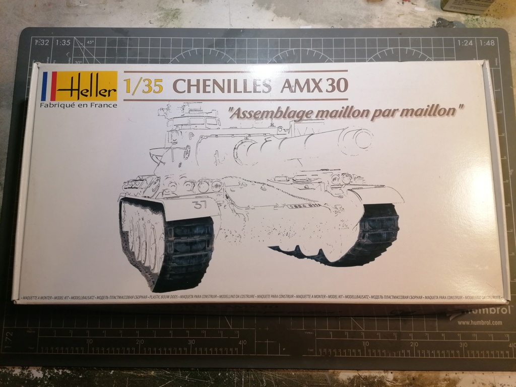 AMX 30 B2 "Opération DAGUET" (UPGRADE) 1/35ème Réf 81157 - Page 8 Img_2114