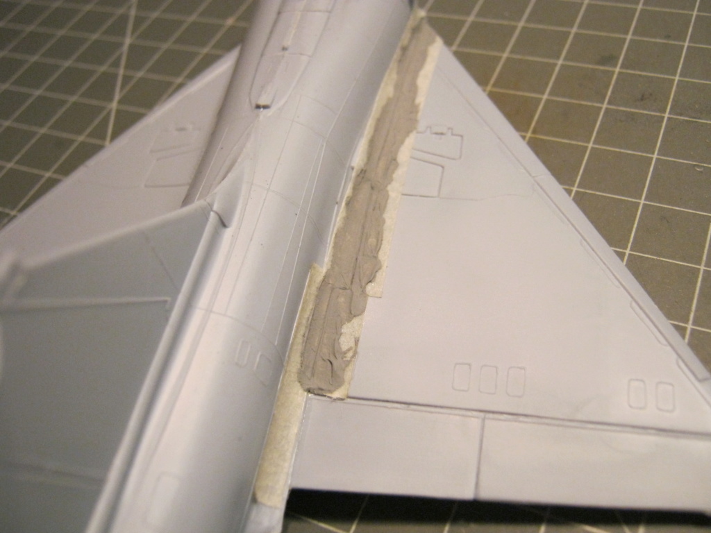 DASSAULT MIRAGE 2000 C Réf 50303 - Page 2 Img_5813