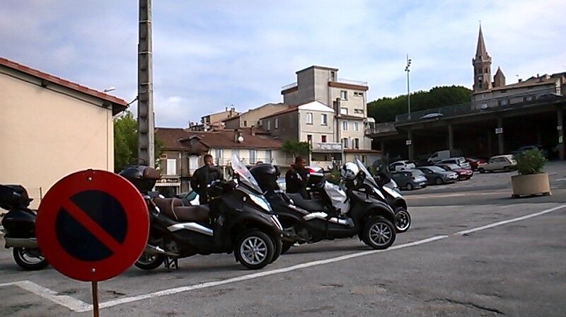 CR (Photos & Vidéo) : TSO : 06-07/06/15 Sortie au Viaduc de Millau & environs Statio10