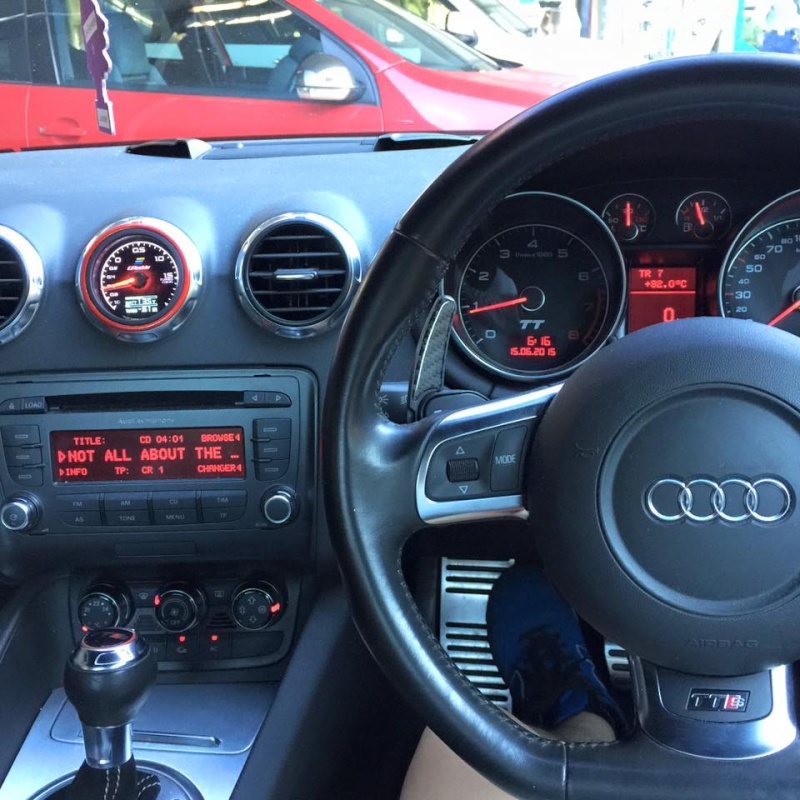 TT 2.0 TFSI Look S (news p16) - Page 9 11406910